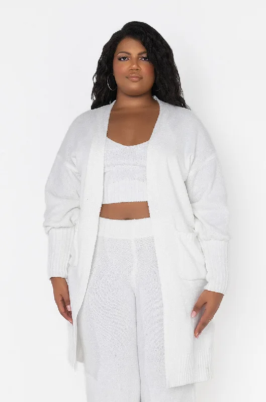 Trendy Women's Apparel PLUS CHILLIN AF COZY CARDIGAN IVORY