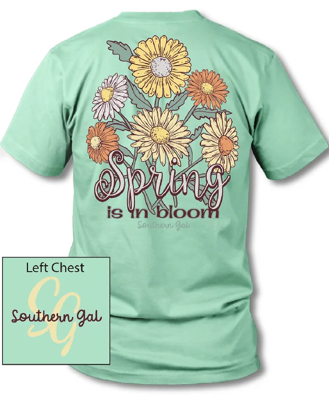 Women's Seasonal Apparel Southern Gal Plus In Bloom Short Sleeve Tee