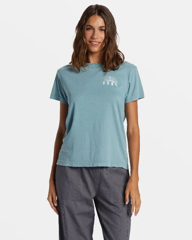 Women's Functional Apparel For Outdoor Activities Paradise Peaks T-Shirt - Mineral Blue