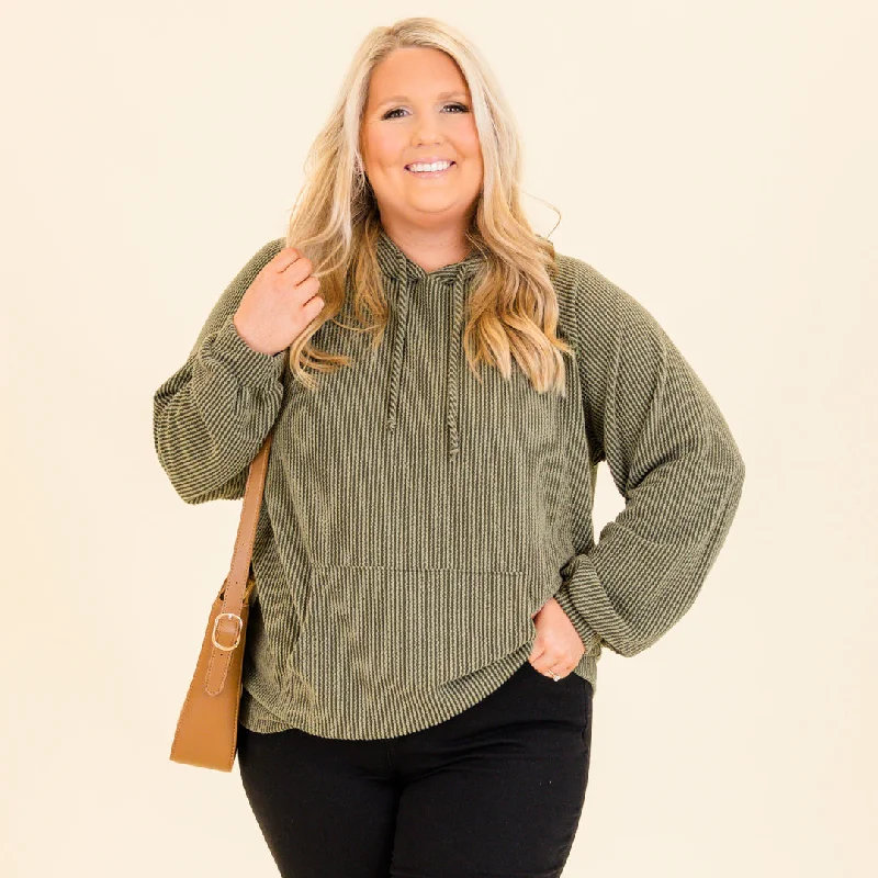 Sophisticated Outfits Fireside Cozy Hoodie, Olive