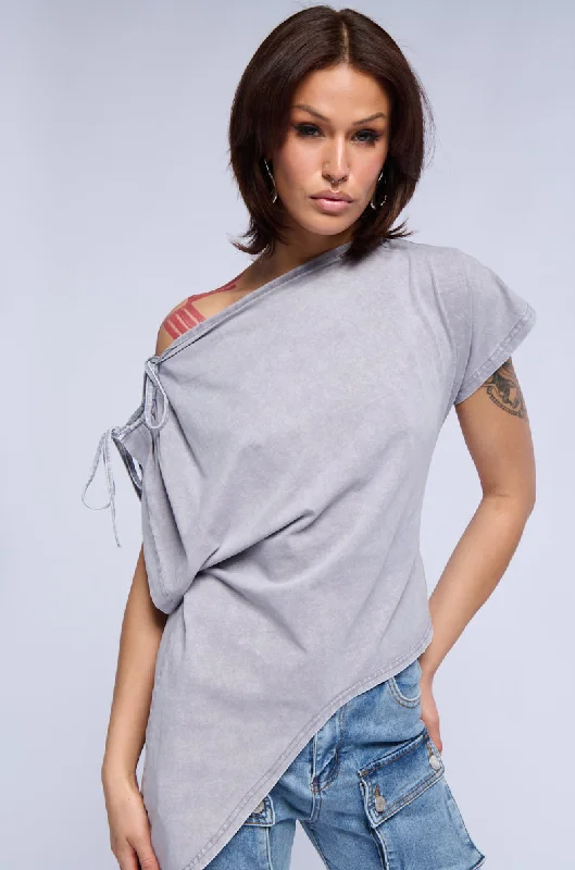 Latest Trends CATIE BOAT NECK ASYMMETRICAL TSHIRT