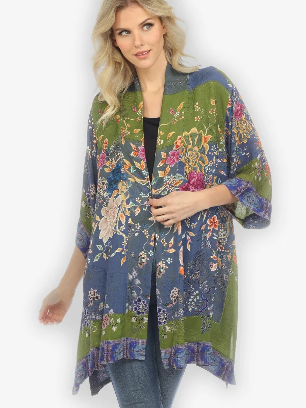 Women's Layered Outfit Queenly Radiant Charm Silk Kimono