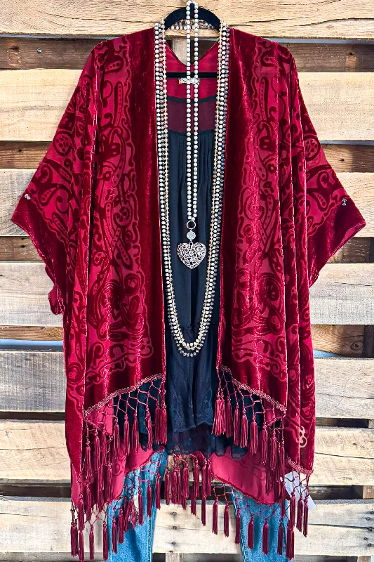 Sale On Sale Wrapped In Greatness Oversized Burnout Velvet Kimono - Burgundy