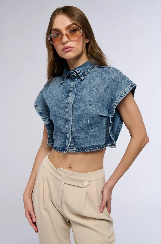 Women's Resort Attire STAND ON BUSINESS SHORT SLEEVE DENIM COLLARED TOP