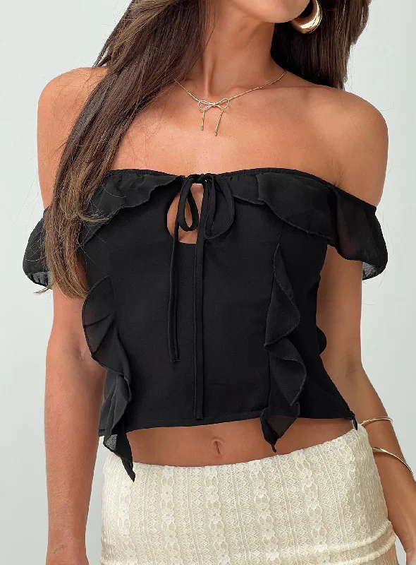 Chic Casual Wardrobe Essentials Molins Short Sleeve Off The Shoulder Top Black